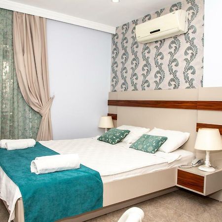 Blue Marin Hotel 바이즈 외부 사진